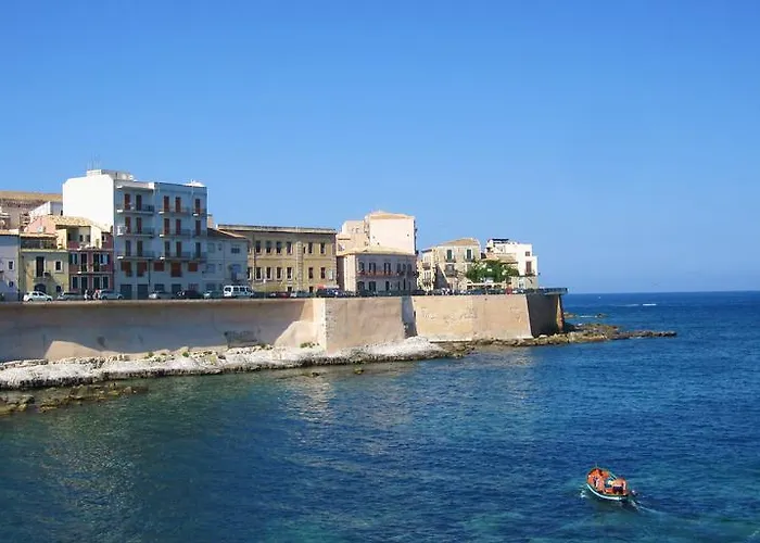 Syrakosia A Ortigia *